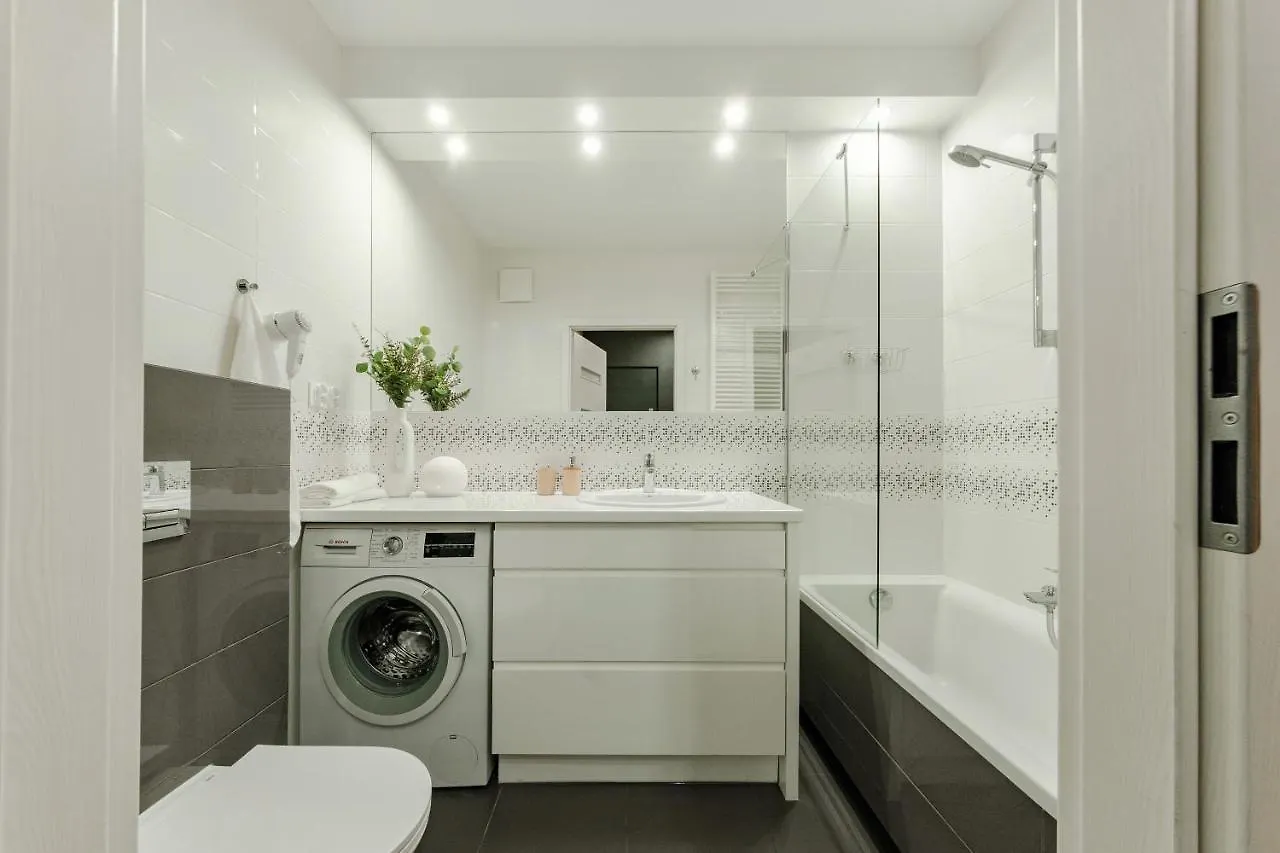 Studio Wola Apartament Kasprzaka - Wifi + Smart Tv Warsaw